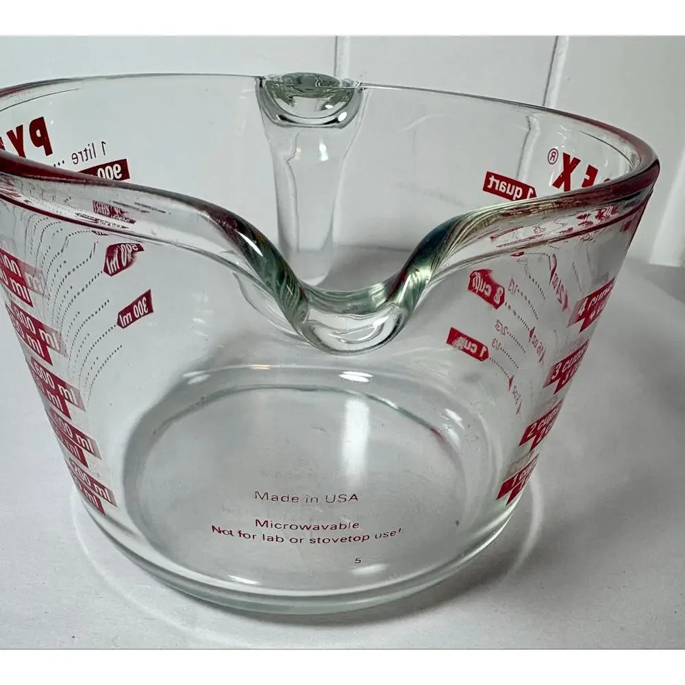 Vintage Pyrex 4 Cup 1 Qt Glass Measuring Cup Open Handle